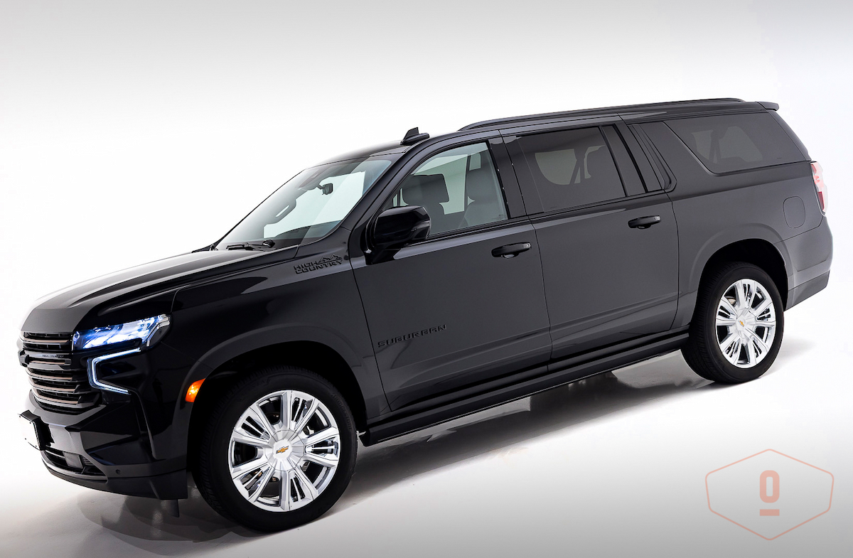 Foto do veículo CHEVROLET SUBURBAN HIGH COUNTRY 7L 2020/2021 12.099 KM R$ 950.000,00