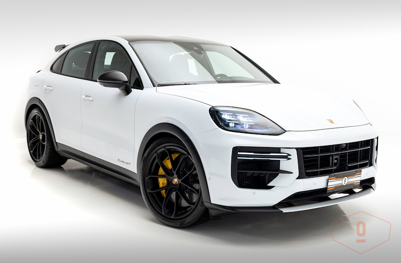 Foto do veículo PORSCHE CAYENNE TURBO GT  2024 8.451 KM 1.320.000,00