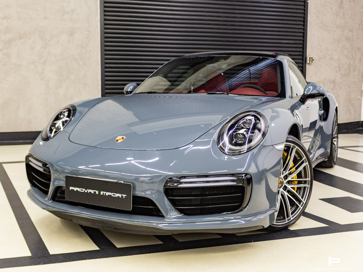 Foto do veículo PORSCHE 911 3.8 24V H6 GASOLINA TURBO PDK 2017/2017 23.500 KM R$ 989.000,00