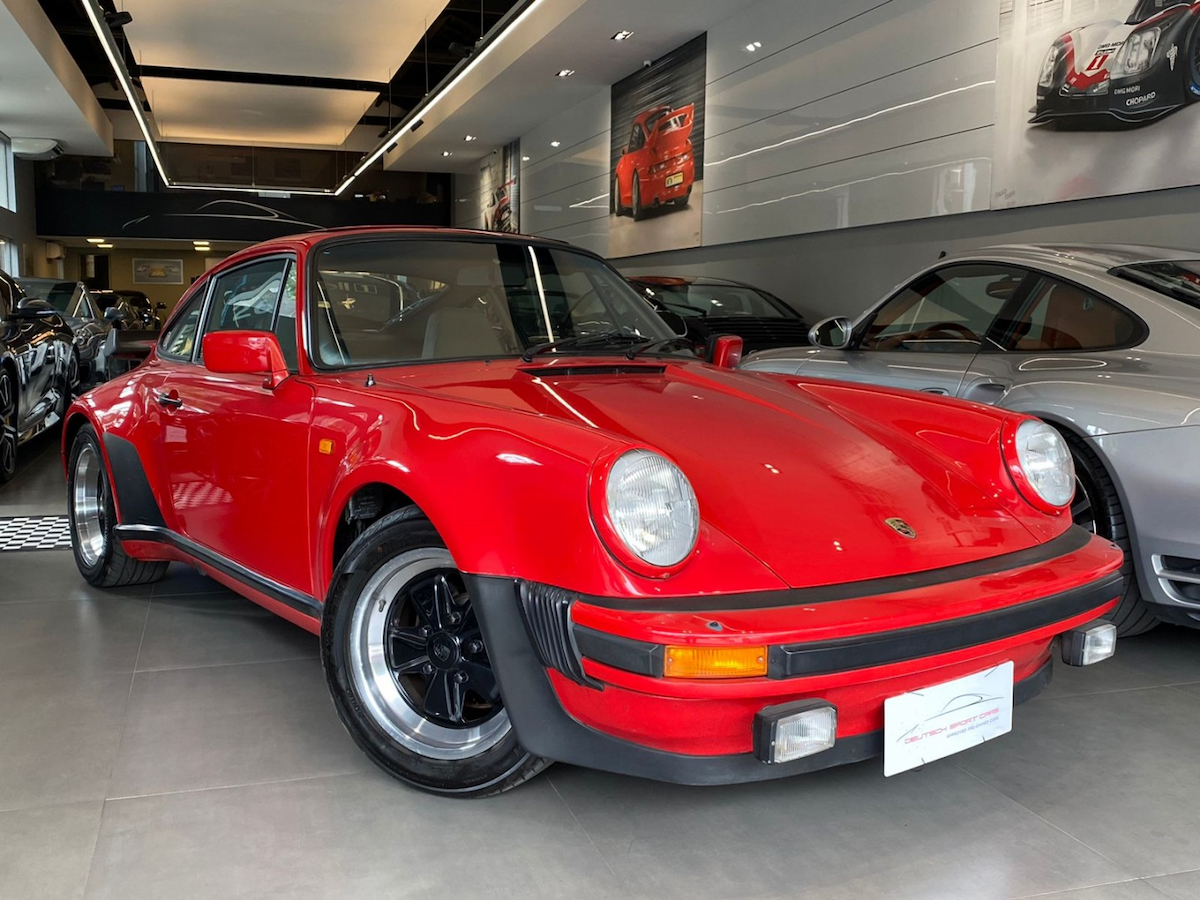 Foto do veículo PORSCHE 911 3.0 GASOLINA 2P MANUAL 1983/1983 46.545 KM R$ 1.397.000,00