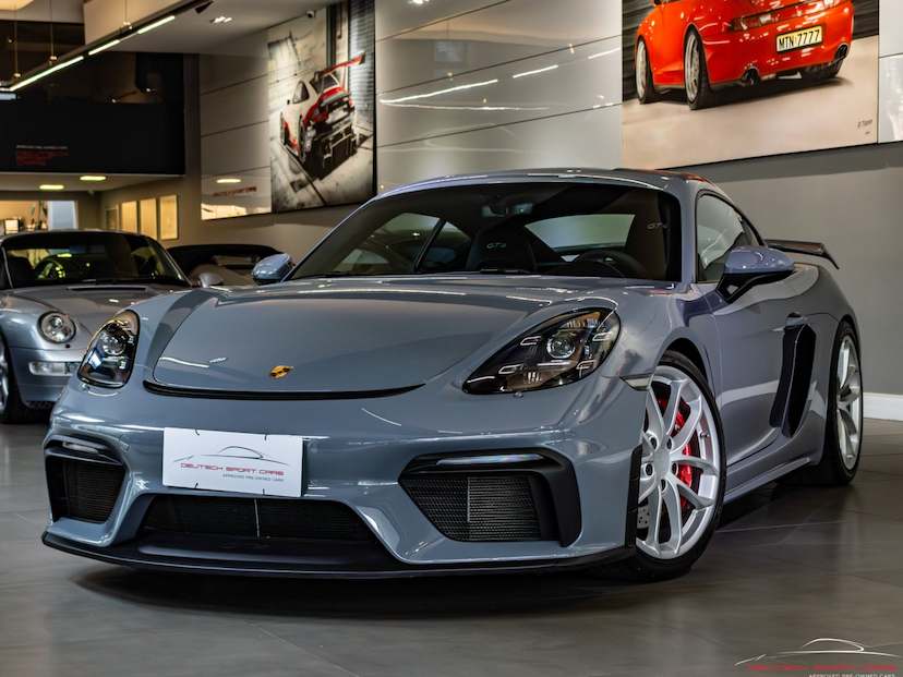 Foto do veículo PORSCHE 718 4.0 H6 GASOLINA CAYMAN GT4 PDK 2023 4.111 KM 865.000,00