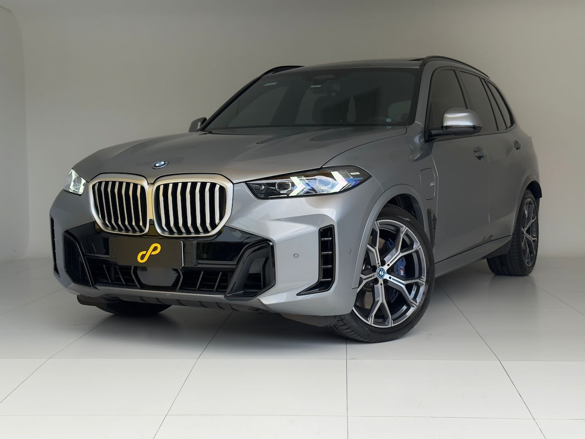 Foto do veículo BMW X5 2024/2025 22.778 KM R$ 639.900,00