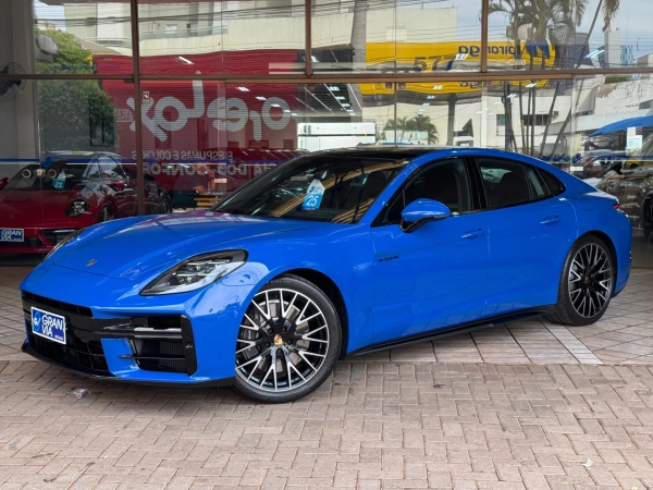 Foto do veículo PORSCHE PANAMERA 2.9 V6 E-HYBRID 4 PDK 2025/2025 10.453 KM R$ 848.000,00