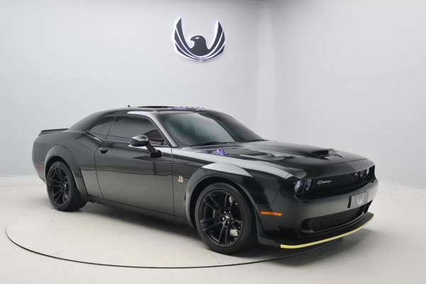 Foto do veículo DODGE CHALLENGER R/T Scat Pack Widebody 2023/2023 1.400 KM R$ 980.000,00