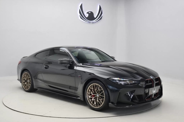 Foto do veículo BMW M4 CS 2024/2025 4.350 KM R$ 1.290.000,00