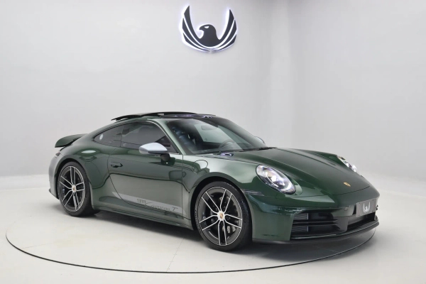 Foto do veículo PORSCHE 911 Carrera T Manual 2025/2026 900 KM R$ 1.199.000,00