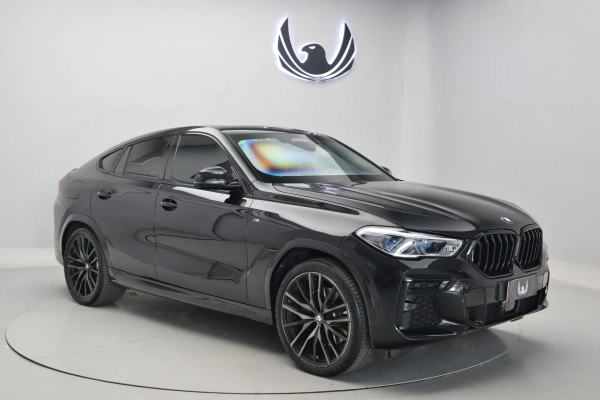 Foto do veículo BMW X6 xDrive40i M Sport 2022/2023 32.550 KM R$ 559.000,00