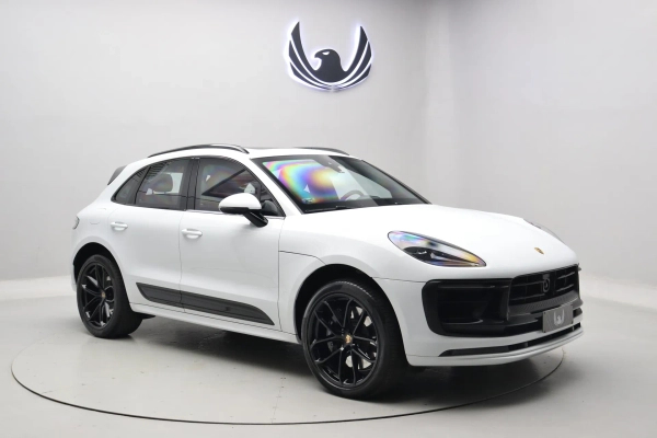 Foto do veículo PORSCHE MACAN GTS 2024/2024 12.040 KM R$ 649.000,00