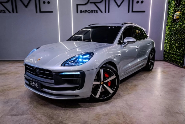 Foto do veículo PORSCHE MACAN 2.9 V6 BITURBO GASOLINA GTS PDK 2022/2023 39.900 KM R$ 668.900,00