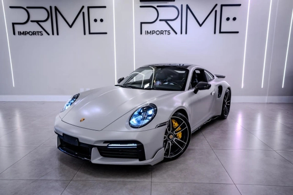 Foto do veículo PORSCHE 911 3.8 24V H6 GASOLINA TURBO S PDK 2024/2024 5.600 KM R$ 1.749.900,00