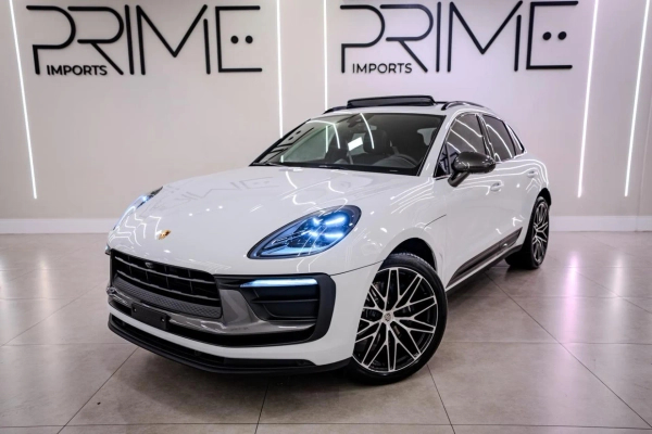 Foto do veículo PORSCHE MACAN 2.0 TURBO GASOLINA T PDK 2026/2026 0 KM R$ 624.900,00