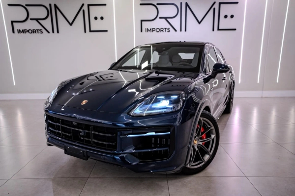 Foto do veículo PORSCHE CAYENNE 3.0 V6 S E-HYBRID COUPÉ AWD TIPTRONIC S 2025/2025 3.900 KM R$ 979.900,00