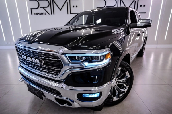 Foto do veículo RAM 1500 5.7 V8 GASOLINA LIMITED CD 4X4 AUTOMÁTICO 2023/2023 5.900 KM R$ 519.900,00