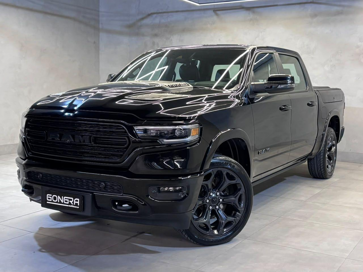 Foto do veículo RAM 1500 LIMITED NIGHT EDITION 5.7 4x4 Aut. 2023/2024 71.743 KM R$ 399.900,00