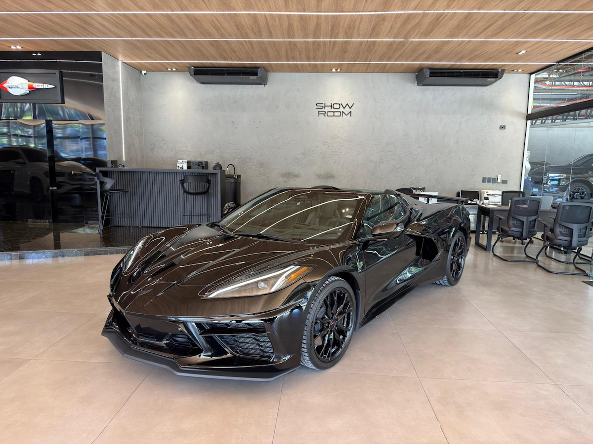 Foto do veículo CHEVROLET CORVETTE 2LT CONVERTIBLE 2026/2026 0 KM R$ 1.340.000,00