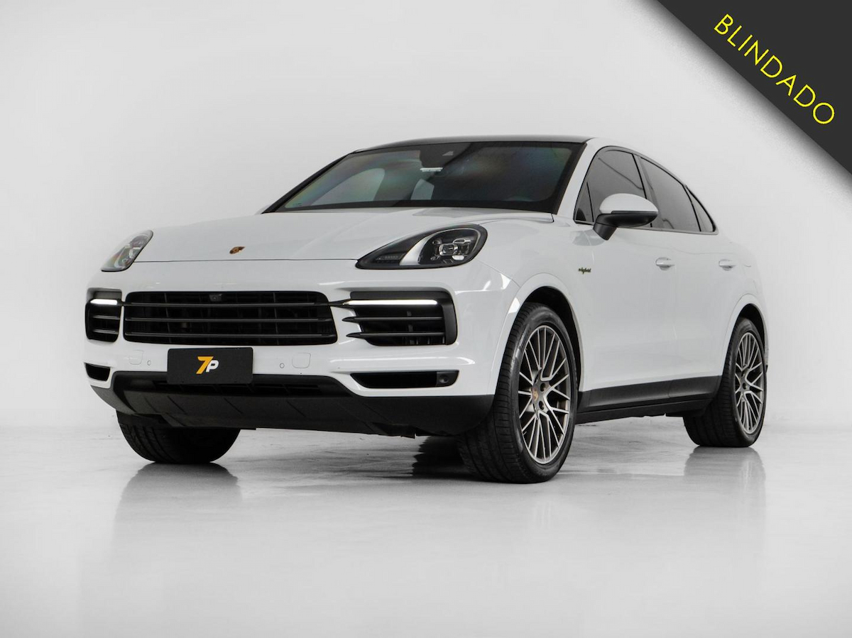 Foto do veículo PORSCHE CAYENNE CP PHE 2022/2022 49.876 KM R$ 648.000,00